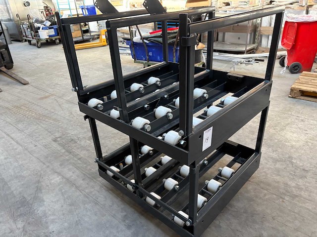 Batterijwisselaar voor reachtruck (2x) - afbeelding 1 van  3