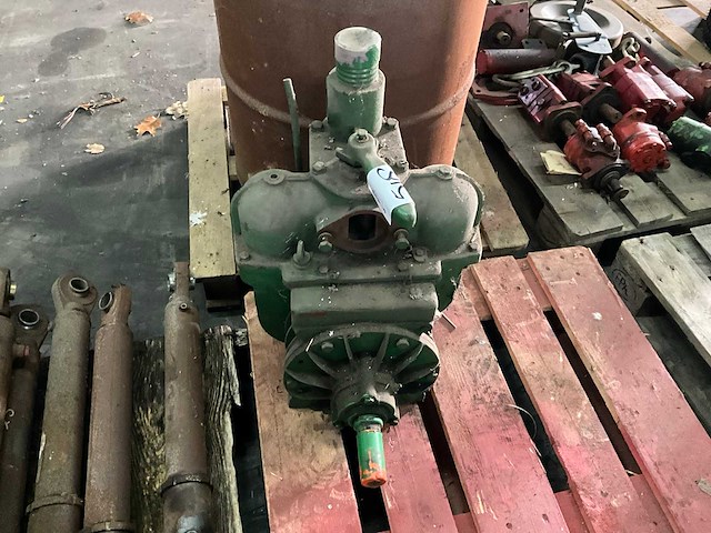 Battioni vacuümpomp - afbeelding 1 van  4