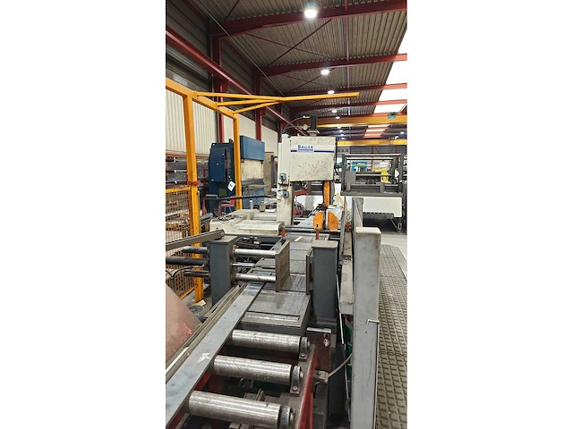Bauer - 2008 - vg 450 za-2 - cnc-bandzaagmachine - afbeelding 2 van  5