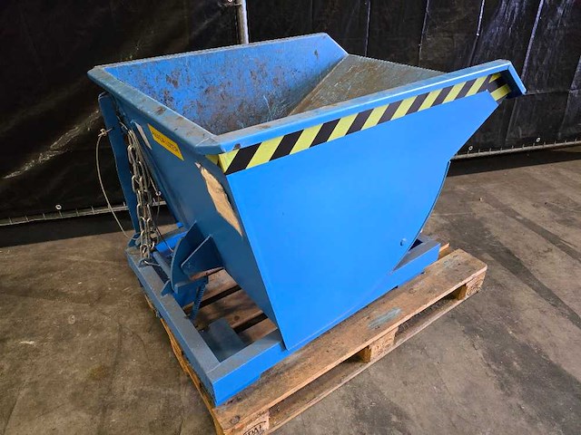 Bauer - 2018 - bkm 30 - kiepcontainer - afbeelding 1 van  7