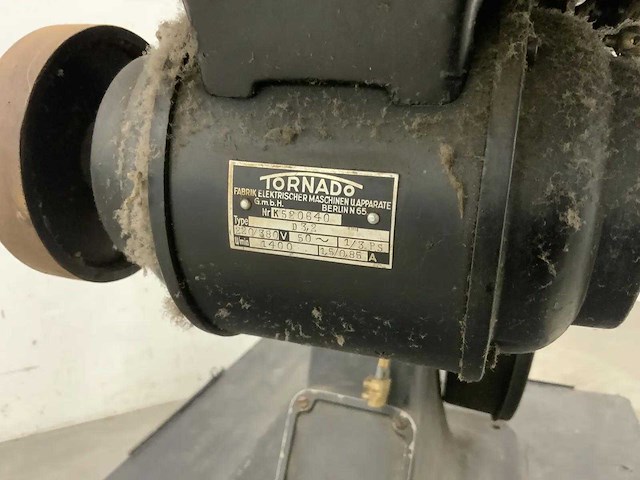 Bauer - decoratieve antieke bioscoop filmprojector - afbeelding 15 van  24