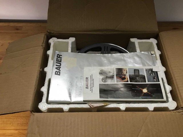Bauer - t 183 automatic duoplay - filmprojector - projectors & projection - afbeelding 2 van  7