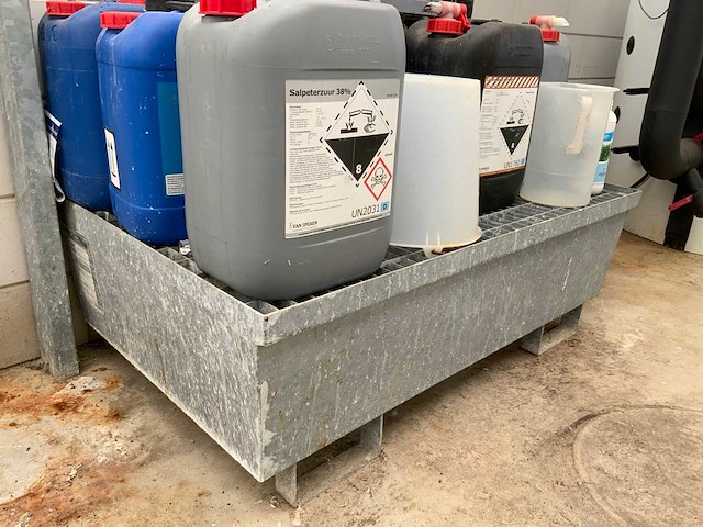 Bauer chemicaliën lekbak - afbeelding 2 van  5