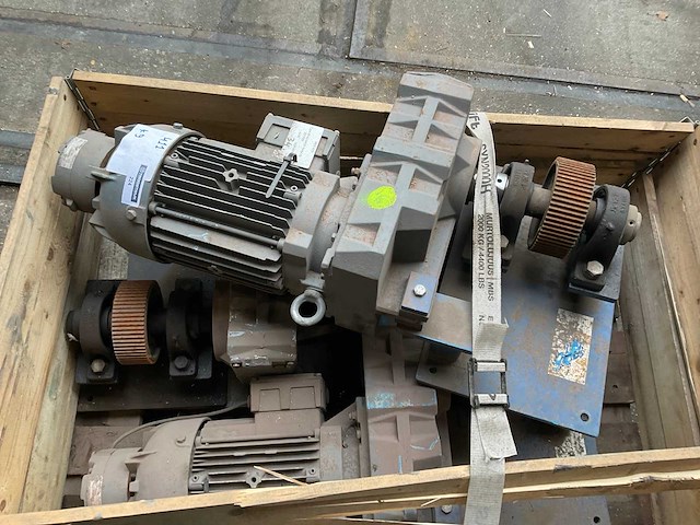 Bauer elektromotor met reductiekast (3x) - afbeelding 2 van  3