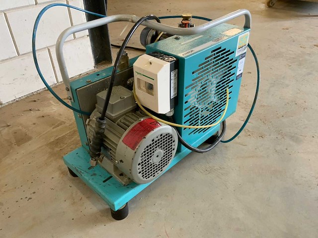 Bauer junior j3e luchtcompressor - afbeelding 5 van  10