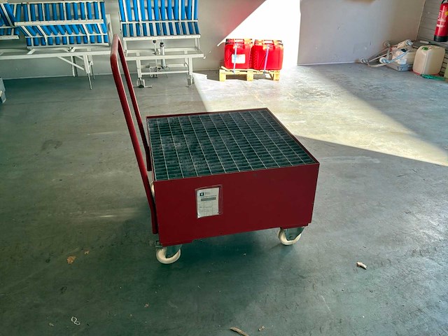 Bauer stalen roostervloer op wielen - afbeelding 3 van  7