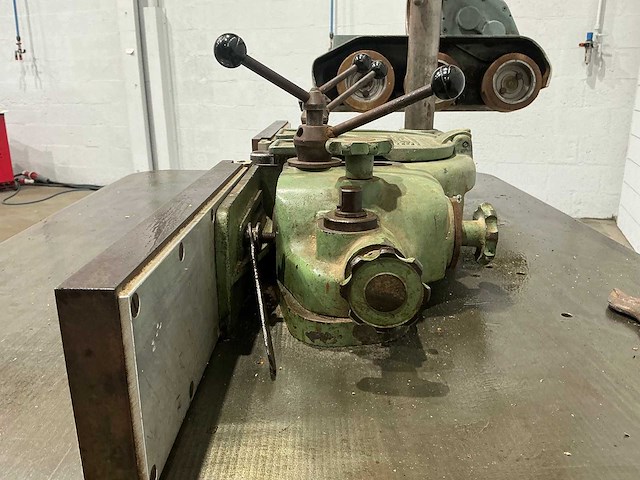 Bäuerle - tafel- en spilfreesmachine - afbeelding 2 van  23