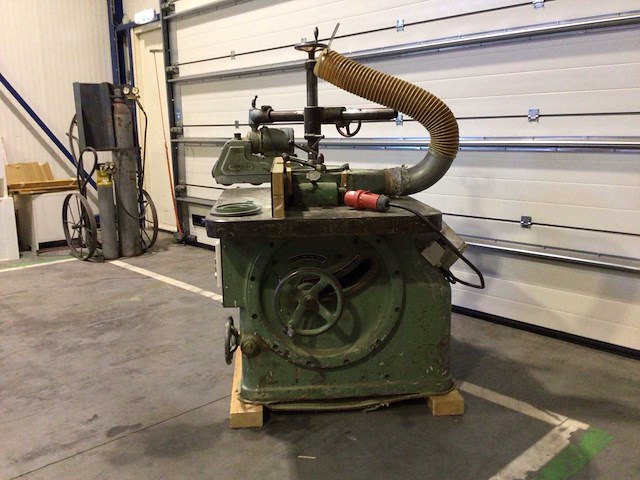 Bauerle sfm-serie cnc-freesmachine - afbeelding 2 van  7
