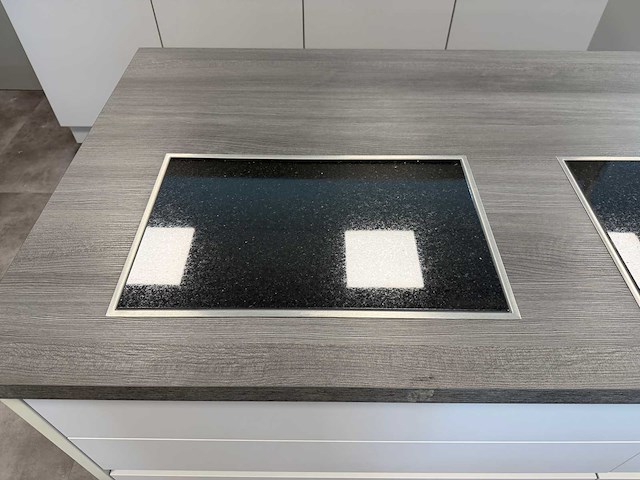 Bauformat - showroomkeuken met apparatuur - afbeelding 27 van  72
