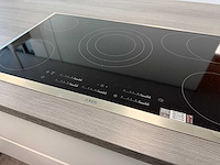 Bauformat - showroomkeuken met apparatuur - afbeelding 68 van  72