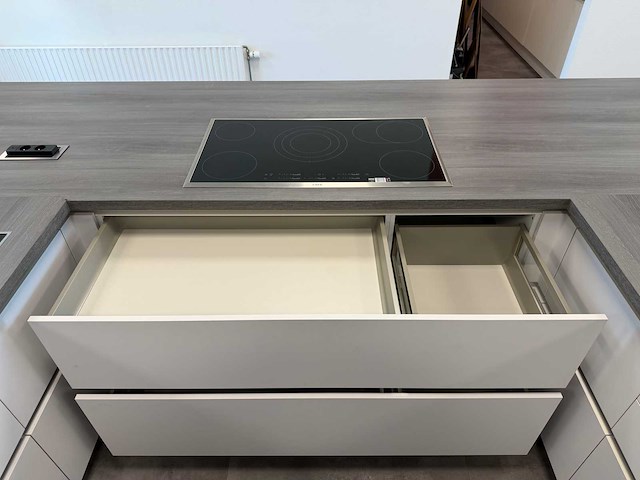 Bauformat - showroomkeuken met apparatuur - afbeelding 22 van  61