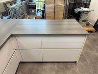 Bauformat - showroomkeuken met apparatuur - afbeelding 26 van  61