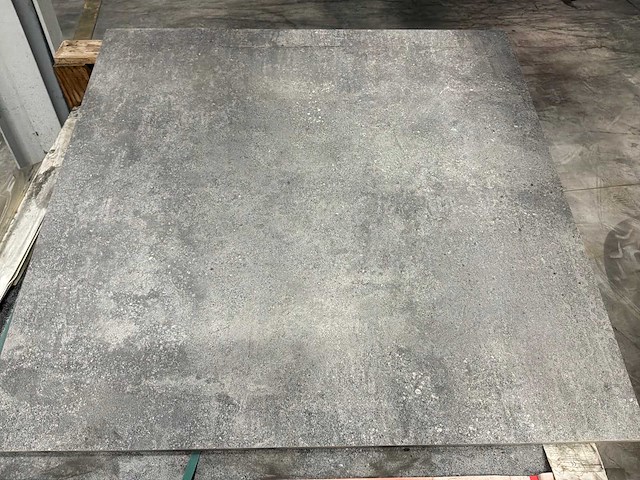 Bauge antraciet vloertegel (90x90 cm, 155m2) - afbeelding 1 van  2