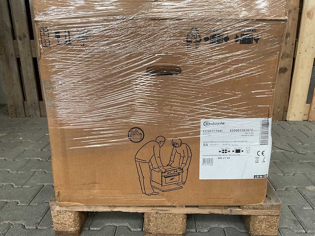 Bauknecht - ecsk11 f845 - inbouw combi-stoomoven zwart - afbeelding 1 van  2