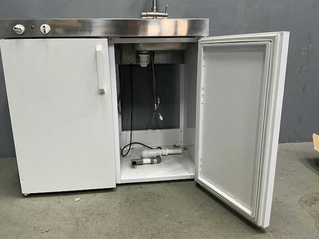 Bauknecht - mkv 1117-r - mini keuken - afbeelding 2 van  17