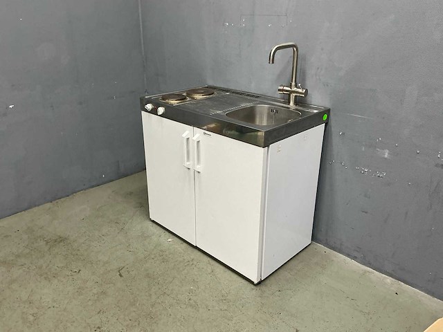 Bauknecht - mkv 1117-r - mini keuken - afbeelding 1 van  17