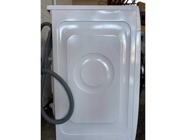 Bauknecht b6r 88e silence de wasmachine 8 kg 1400 tpm – voorlader, steam duits display - afbeelding 4 van  6