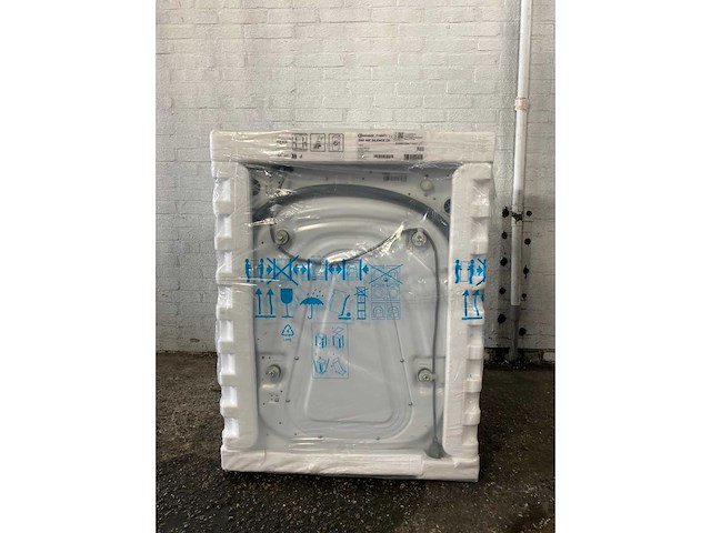 Bauknecht b6r 98e silence wasmachine voorlader 9 kg 1351 rpm wit duits display - afbeelding 2 van  6