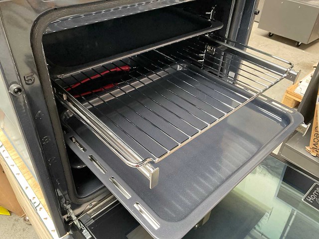 Bauknecht bik9 pp8ts2 pt multifunctionele oven met pyrolyse en wifi - afbeelding 2 van  3