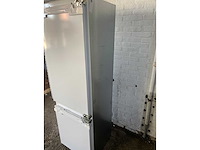 Bauknecht bkgil 178f12 koel-vriescombinatie ingebouwd 268 l wit - afbeelding 3 van  5