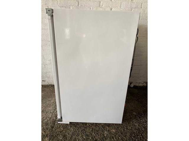 Bauknecht bksi 9gf2, 110 l, vrijstaand, e, 35 db, n-t, 2,6 kg/24u - afbeelding 3 van  6