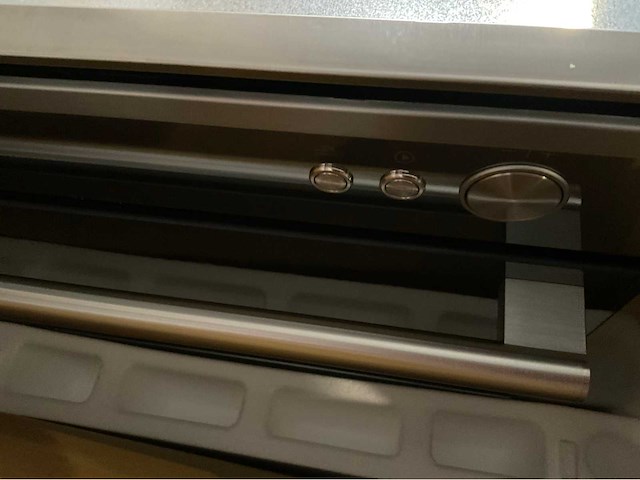 Bauknecht bmes8145pt magnetron oven - afbeelding 1 van  2