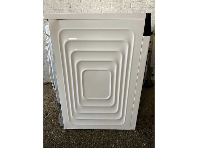 Bauknecht bt 95c wbs, vrijstaand, voorlader, warmtepomp - afbeelding 2 van  4