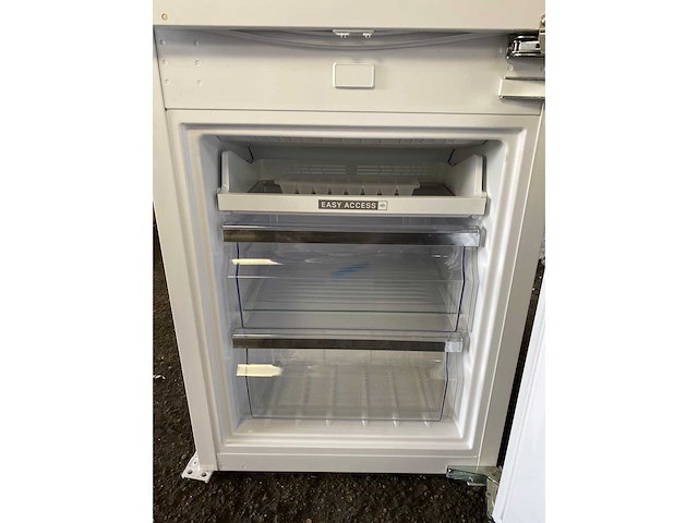 Bauknecht kgitn18mmf4 inbouw koelvriescombinatie 177 cm nofrost - afbeelding 4 van  12