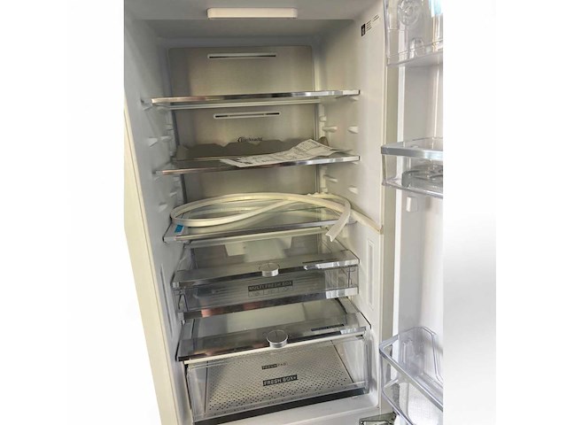Bauknecht kgitn18mmf4 inbouw koelvriescombinatie 177 cm nofrost - afbeelding 2 van  12