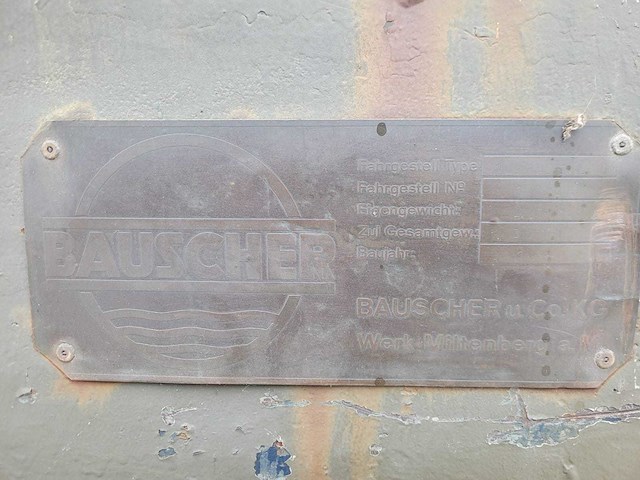 Bauscher stroomgenerator 60kva (ex army) - afbeelding 13 van  25