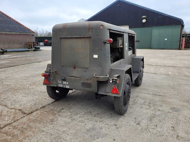 Bauscher stroomgenerator 60kva (ex army) - afbeelding 24 van  25