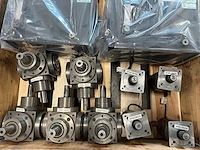 Bautz & pcm - partij industriële motoren, haakse tandwielkasten en bekalube smeersystemen, o.a. partij industriële motoren, haakse tandwielkasten en bekalube smeersystemen - afbeelding 7 van  13