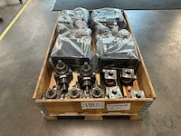 Bautz & pcm - partij industriële motoren, haakse tandwielkasten en bekalube smeersystemen, o.a. partij industriële motoren, haakse tandwielkasten en bekalube smeersystemen