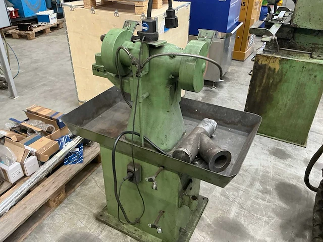 Bayer spiras6000n werkbankslijpmachine - afbeelding 5 van  9