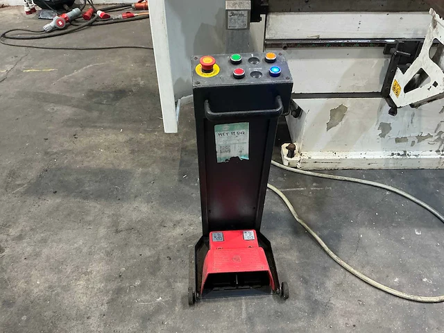 Baykal - aphs 31120 - cnc press brake - 2018 - afbeelding 7 van  17