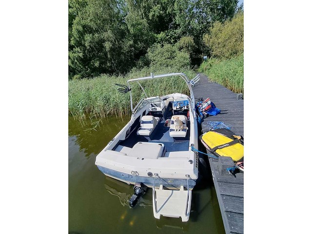 Bayliner - 1950 capri - speedboot - met vlemmix boot trailer - afbeelding 4 van  29