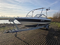 Bayliner - 1950 capri - speedboot - met vlemmix boot trailer - afbeelding 10 van  29