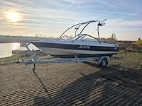 Bayliner - 1950 capri - speedboot - met vlemmix boot trailer - afbeelding 25 van  29