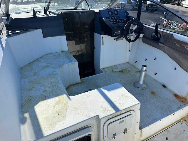 Bayliner - 1989 - 2655 - sportcruiser - afbeelding 5 van  10