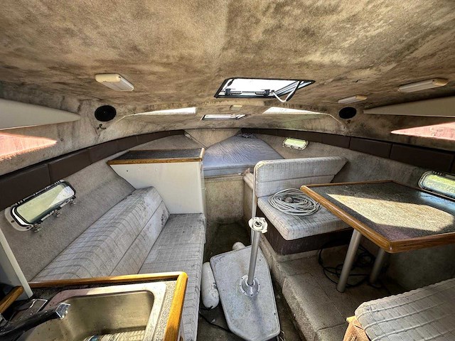 Bayliner - 1989 - 2655 - sportcruiser - afbeelding 8 van  10