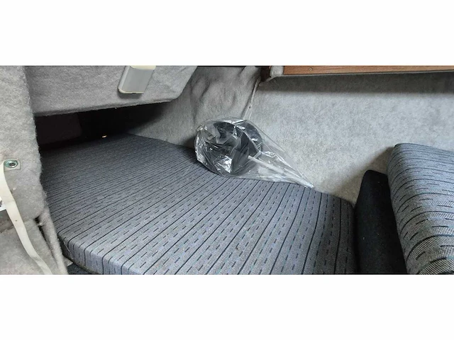 Bayliner - trophy - console boat and fishing boat - 1991 - afbeelding 5 van  24