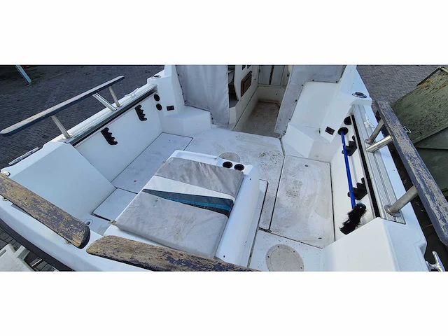 Bayliner - trophy - console boat and fishing boat - 1991 - afbeelding 23 van  24