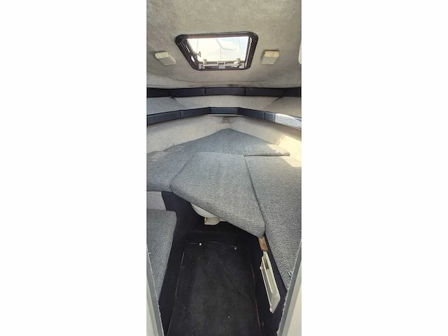 Bayliner - trophy cuddy 2059 - motor yacht - 1993 - afbeelding 3 van  17