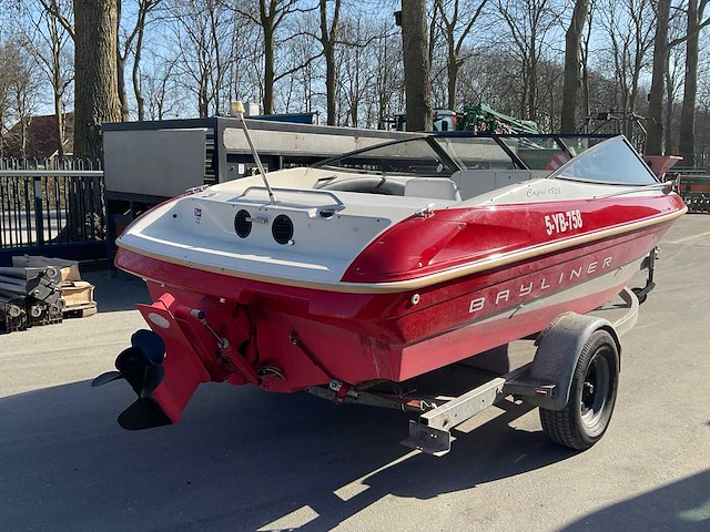 Bayliner capri 1851 speedboot - afbeelding 5 van  10