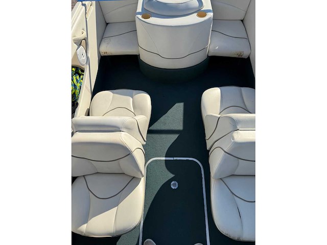 Bayliner capri speedboot sportboot - afbeelding 3 van  21
