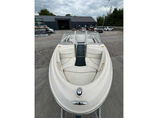 Bayliner capri speedboot sportboot - afbeelding 6 van  21