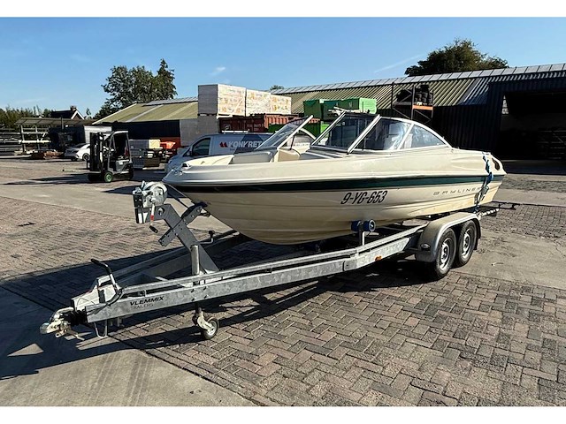 Bayliner capri speedboot sportboot - afbeelding 1 van  21