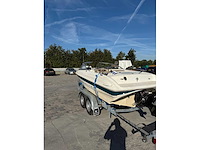 Bayliner capri speedboot sportboot - afbeelding 18 van  21