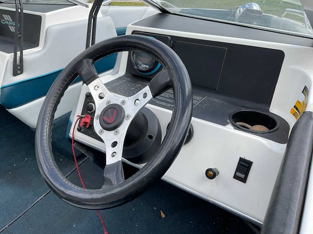 Bayliner capri speedboot - afbeelding 6 van  24
