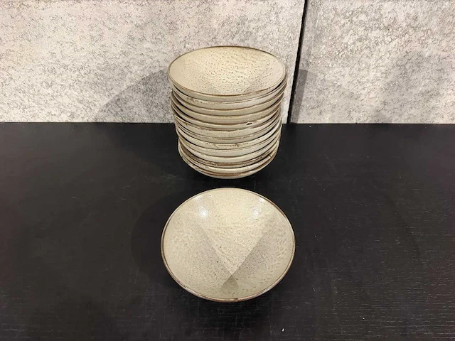 Bazar bizar - schaal ø 20 cm (14x) - afbeelding 1 van  3